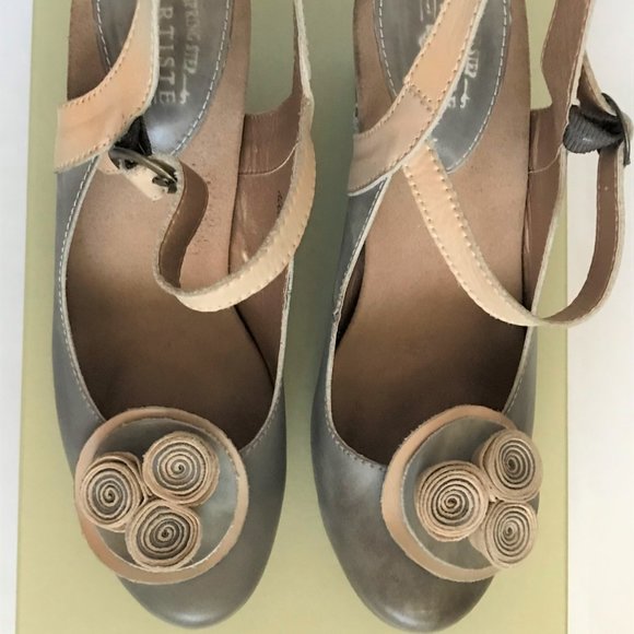 L' Artiste by Spring Step Adorn Gray w/ Cream Leather Slingbacks 37/7M - Picture 4 of 10